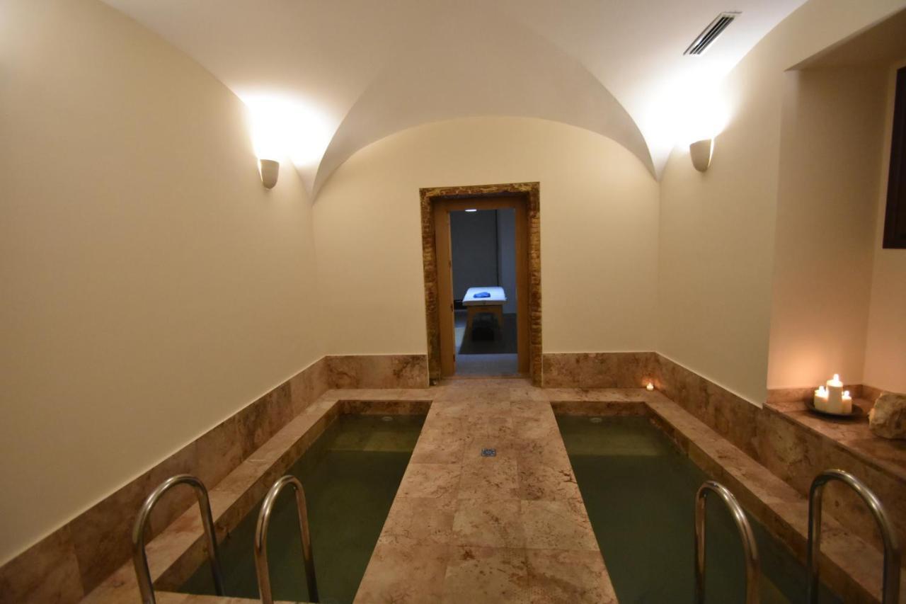 Hostal Aquaforum 메리다 외부 사진